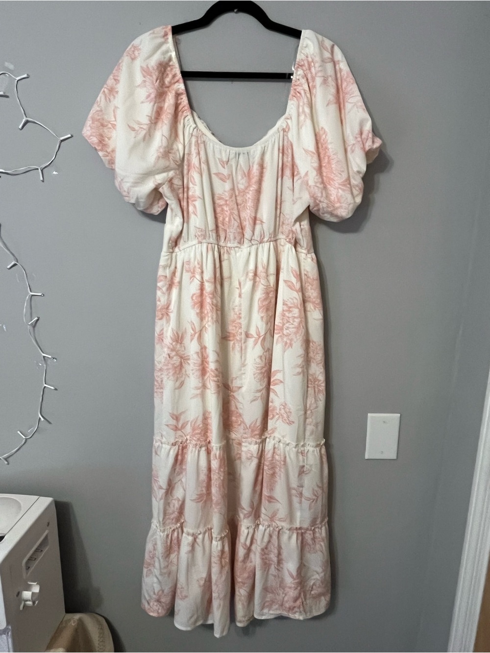 Inspired Hearts Floral Tiered Maxi Dress – White & Pink – Size 1X - Picture 1 of 6